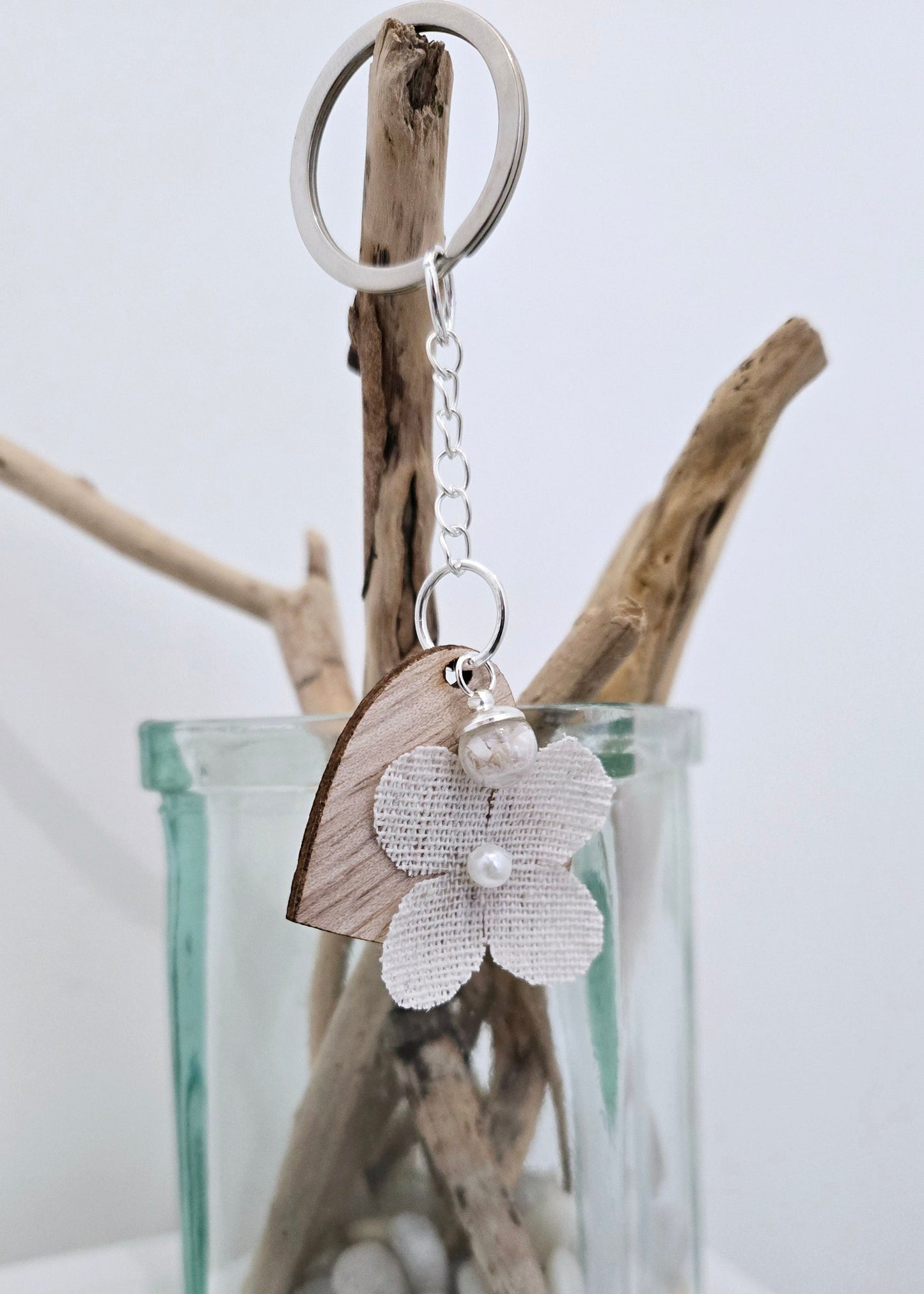 Porte bonheur bois et coquillage