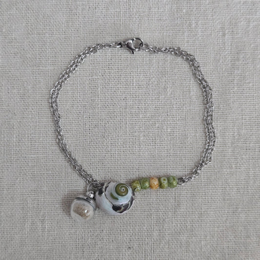 Bracelet coquillage et sable de plage - vert