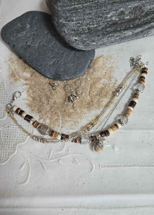 Bracelet triple, perles de coco et sable de plage
