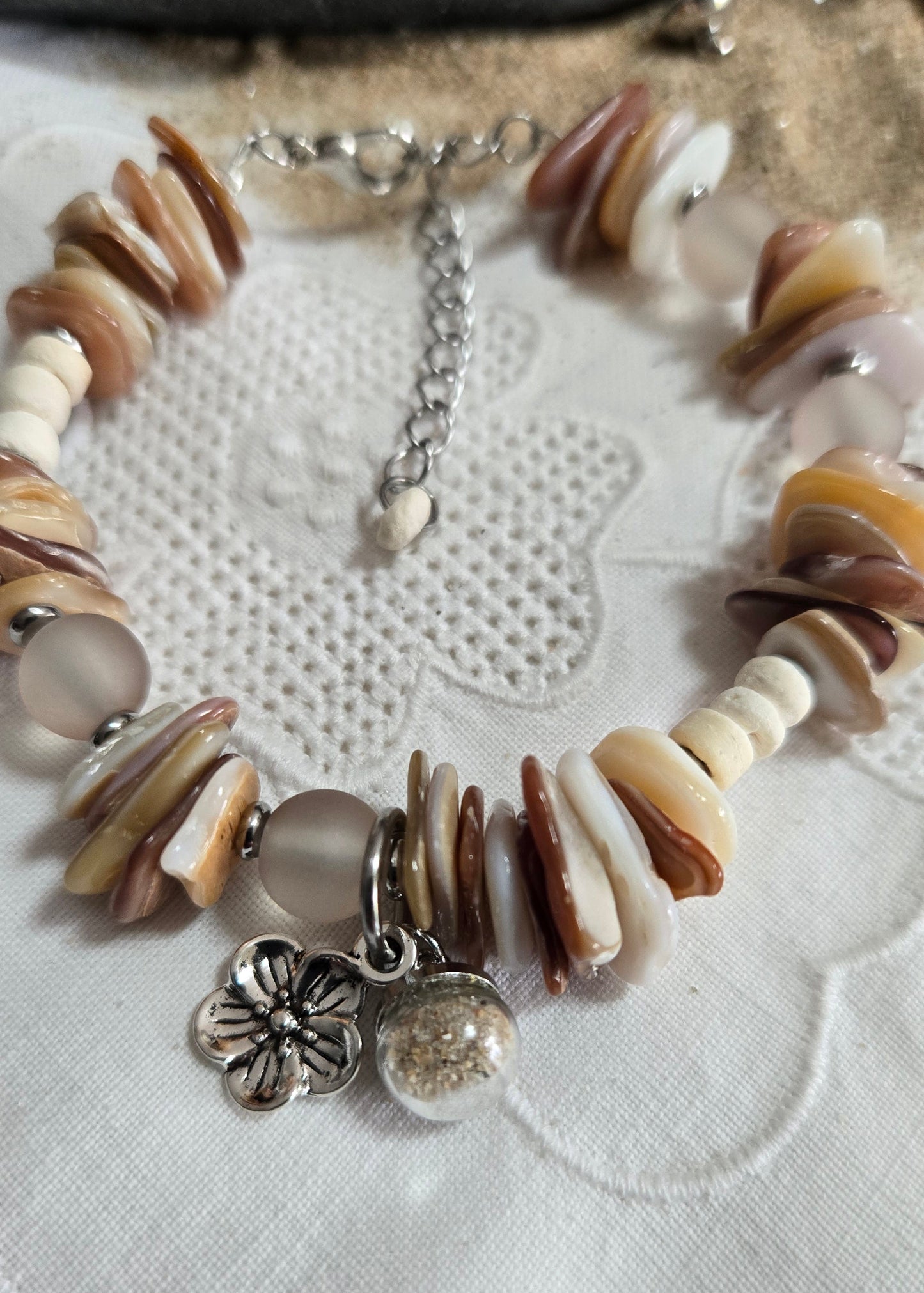 Bracelet nacre et sable de plage naturel
