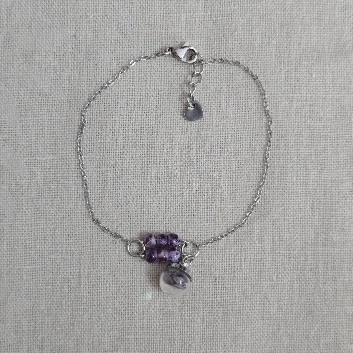 Bracelet violet perles éclats coquillage