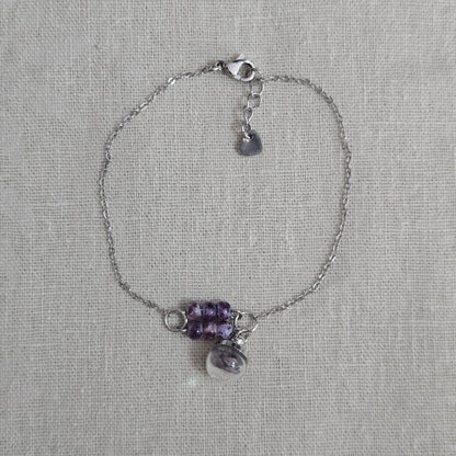 Bracelet violet perles éclats coquillage