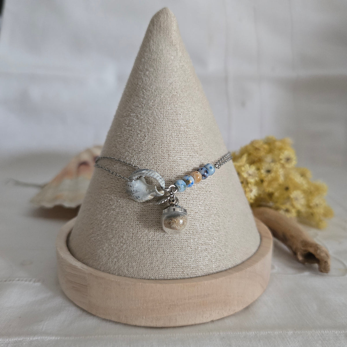 Bracelet coquillage et sable de plage - bleu