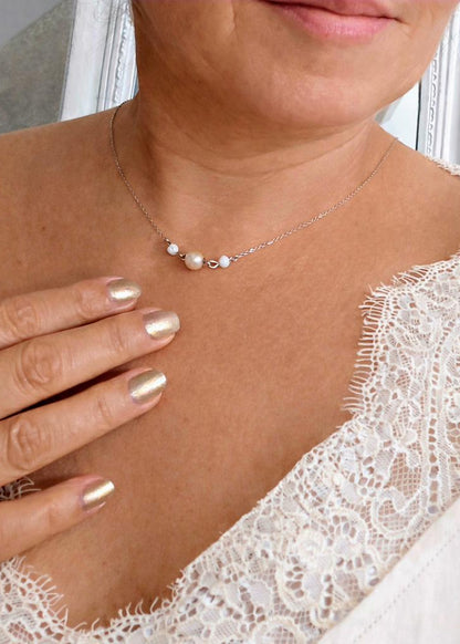 Collier de dos, nature et bohème