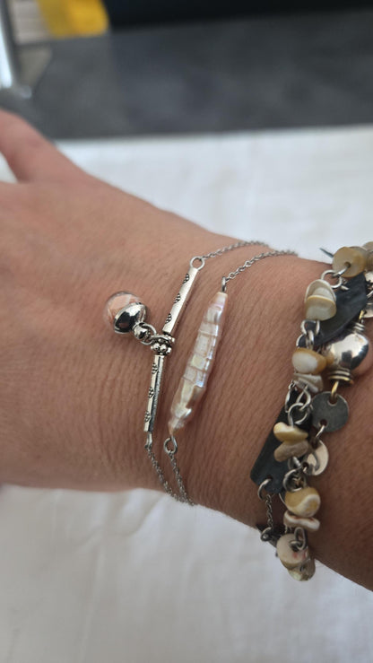 Bracelet coquillage et perle rosée