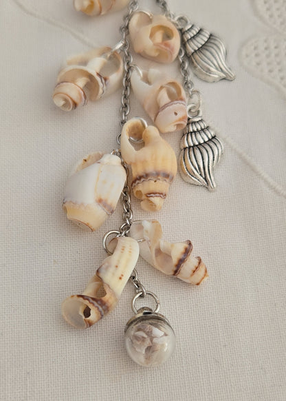 Porte-clés coquillages naturels et charms