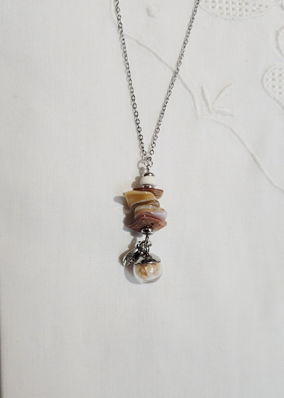 Collier pendentif nacre