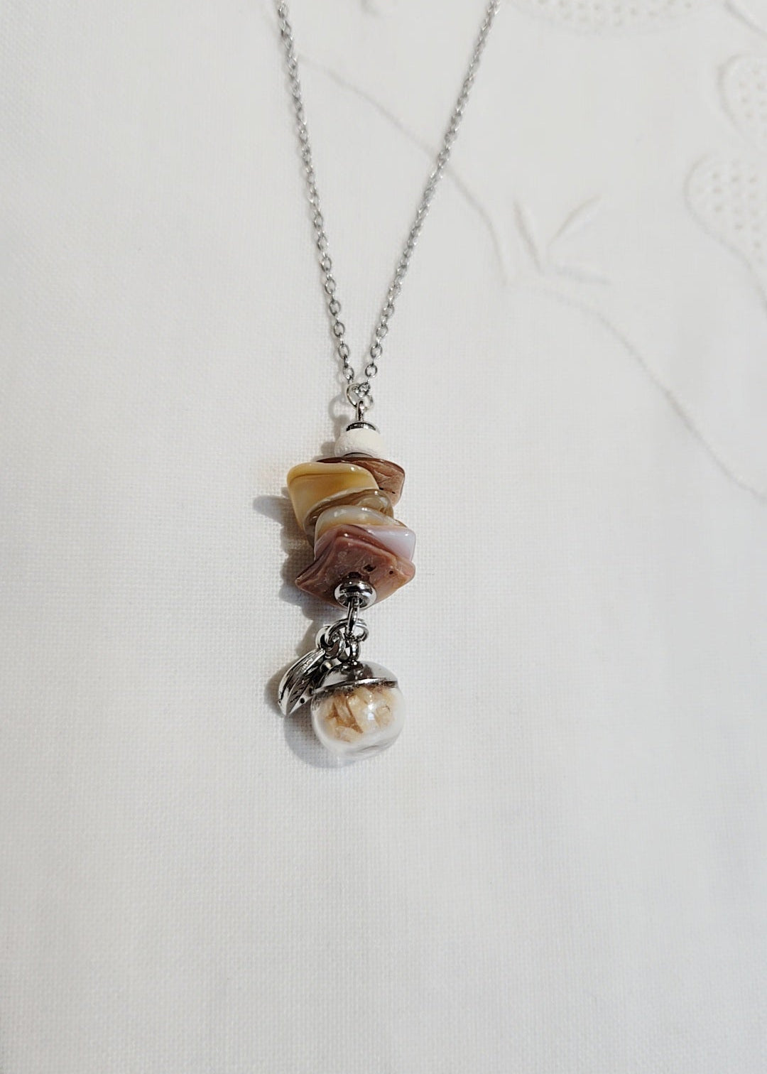 Collier pendentif nacre