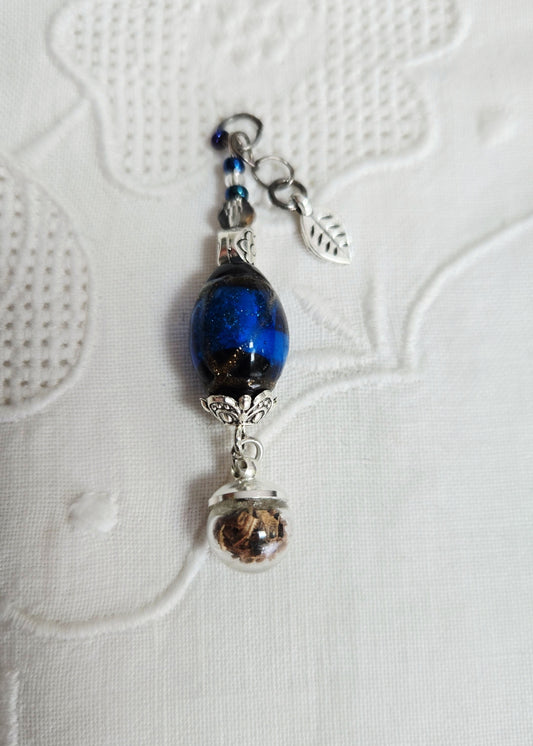 Bleu pomme de pin