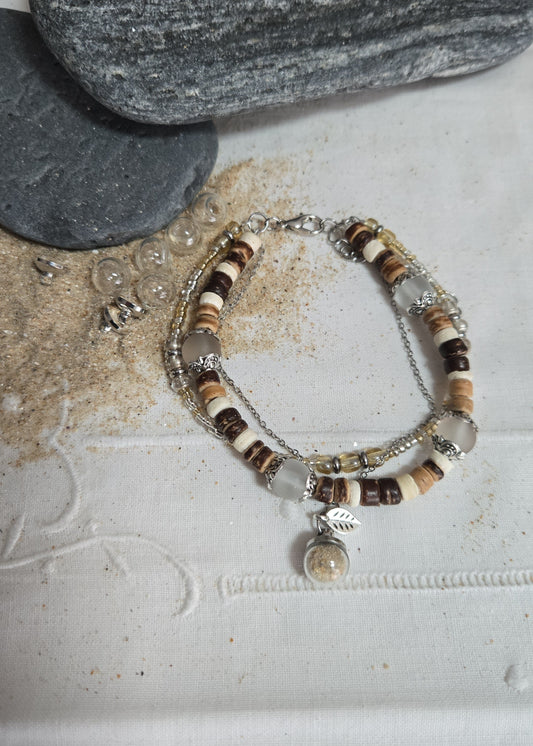 Bracelet triple, perles de coco et sable de plage