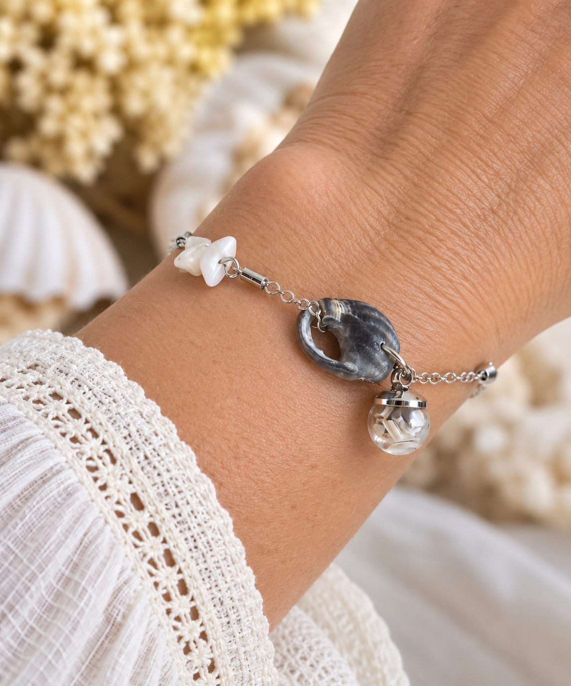 Bracelet coquillage et pierre de lune