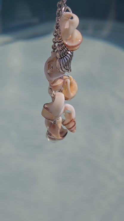 Porte-clés coquillages naturels et charms